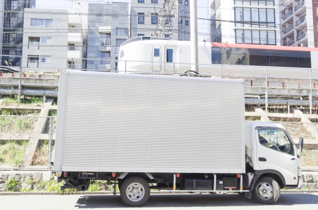 日常管理で安全にトラック安心運転 ３ 清水運輸グループ